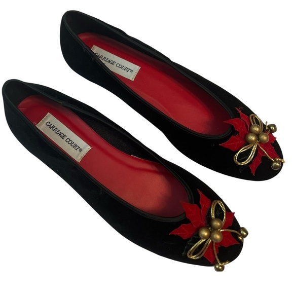 Vintage Carriage Court Holiday Flats Black Velvet Gold Jingle Bell Bow 9 - Picture 4 of 6